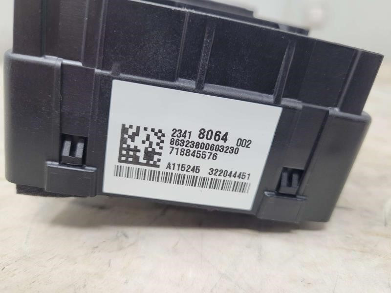 2016 ESCALADE 23418064 RH DASH FUSE BOX JUNCTION P 1572 - image 7
