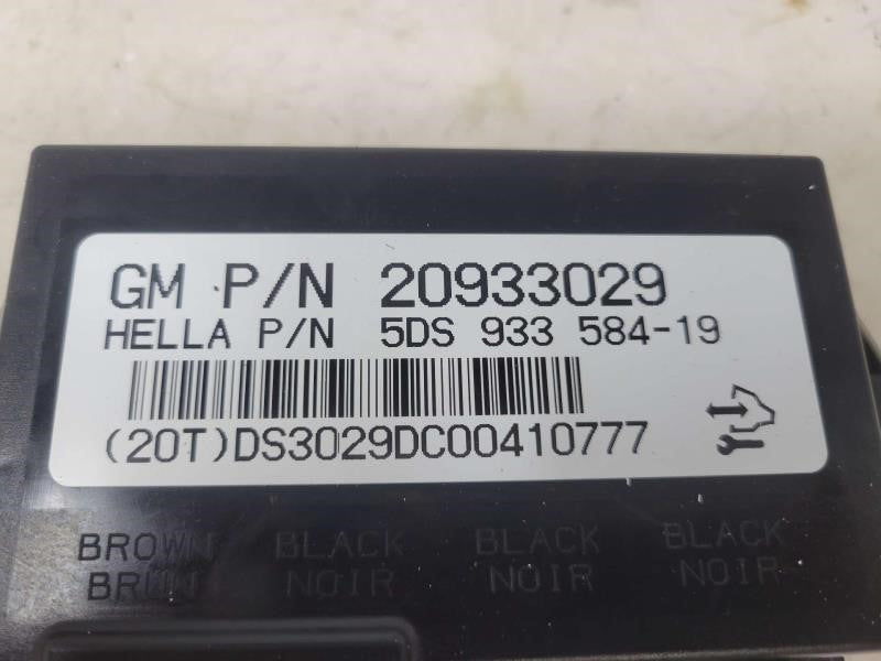 2010 YUKONXL15 20933029 HEATED SEAT MODULE FITS 201 159 - image 7