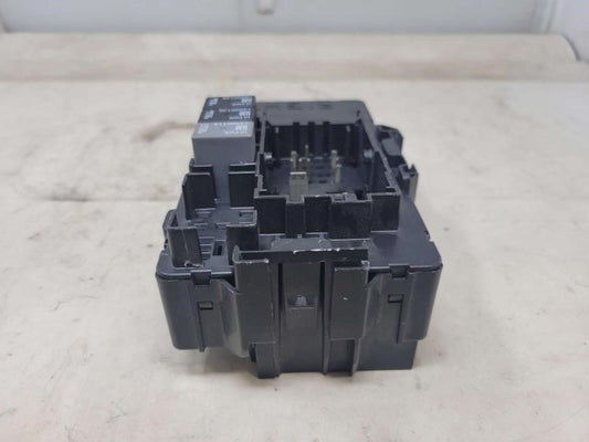 2018 SILVRDO15 RH PASSENGER DASH FUSE BOX JUNCTION 1847 - image 2