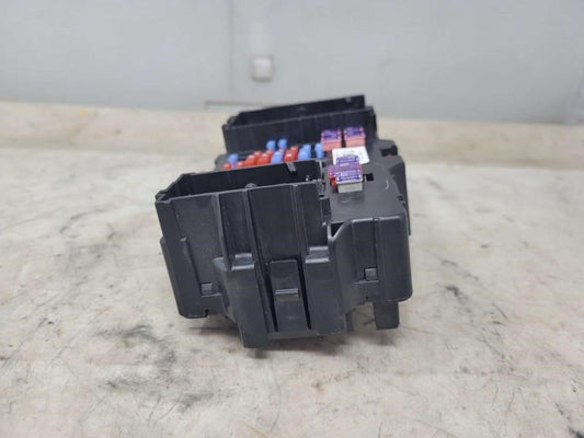 2017 SIERRA150 23459422 LH DRIVER DASH FUSE BOX JUN 1855 - image 2