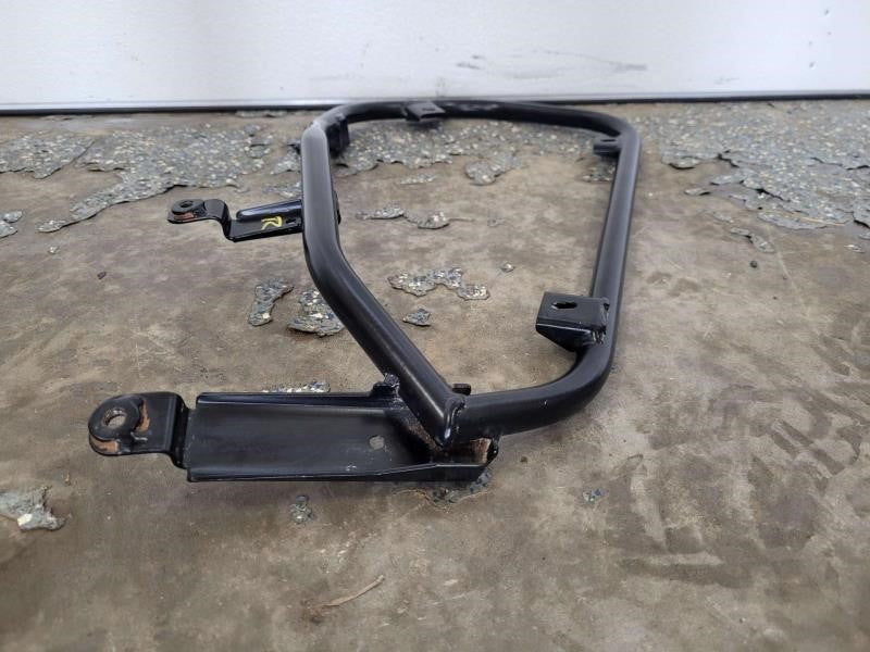 2019 POLUTV RH PASSENGER FRONT DOOR LOWER FRAME 195 - image 6