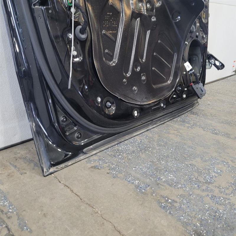 2020 SIERRA150 LH FRONT DOOR BLACK 6L2.5 EDGE DENTS 23768 - image 18