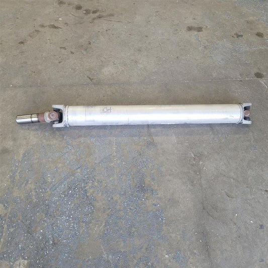 2017 ESCALADE 4WD REAR DRIVESHAFT AA4P 23251188 24276 - image 2