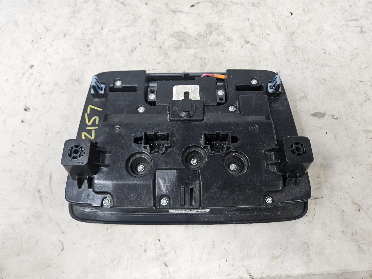 2019 SIERRA OVERHEAD CONSOLE BLACK WITH SUNROOF 25033 - image 2