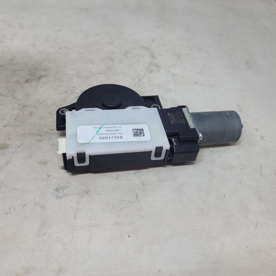 2019 SIERRA150 OEM SUNROOF MOTOR 84621080 25042 - image 9
