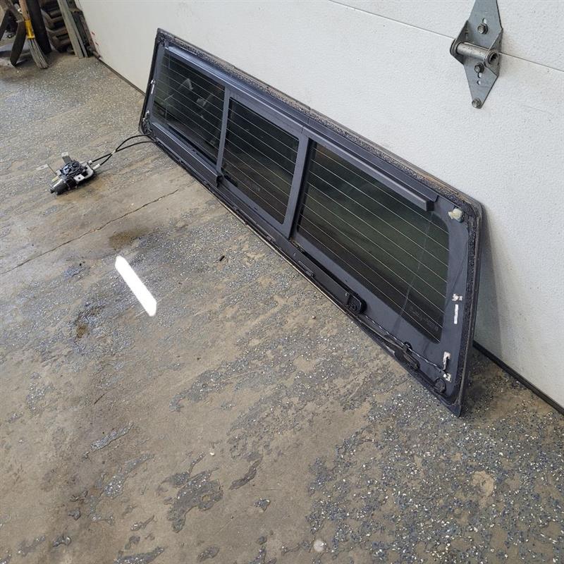 2019 SIERRA150 OEM POWER SLIDING GLASS WITH MOTOR 25317 - image 10