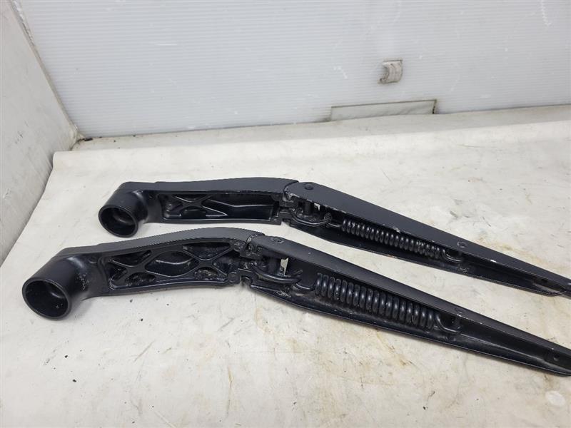 2019 SIERRA150 FRONT WINDSHIELD WIPER ARMS PAIR 25388 - image 9