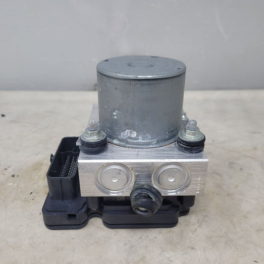 2017 CAMARO ABS BRAKE PUMP & MODULE 43K 84154732 25493 - image 2