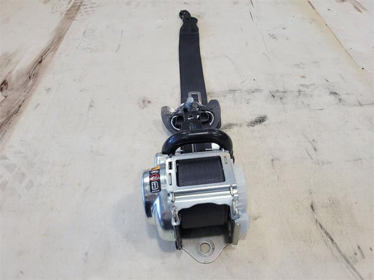 2019 SIERRA150 LH DRIVER FRONT SEAT BELT RETRACTOR 25792 - image 2