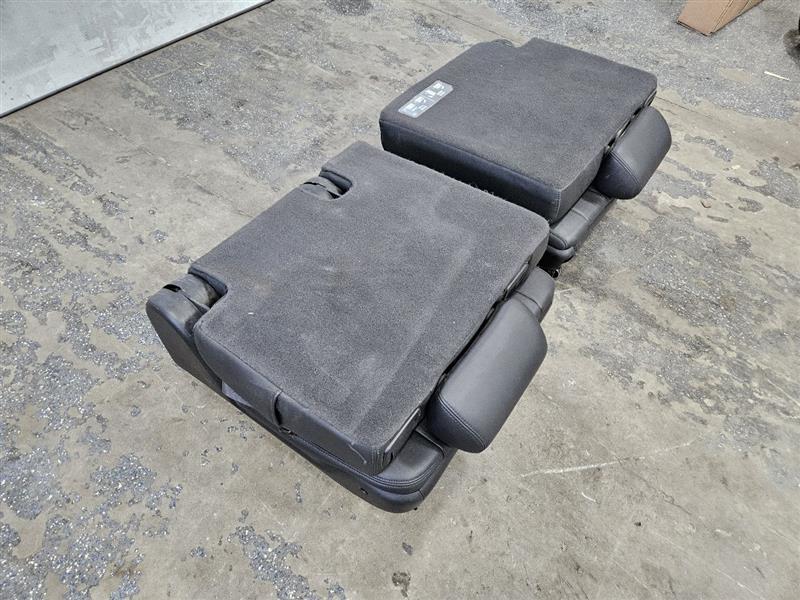 2012 ESCALADE THIRD ROW SEATS BLACK LEATHER 26122 - image 13