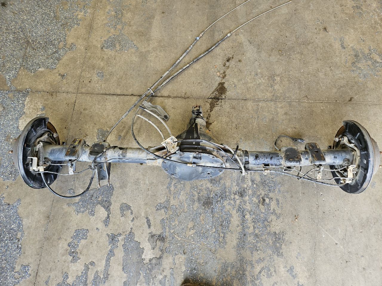 2017 SIERDEN15 REAR AXLE 9.75" GU5 3.23 G80 138K 26298 - image 14