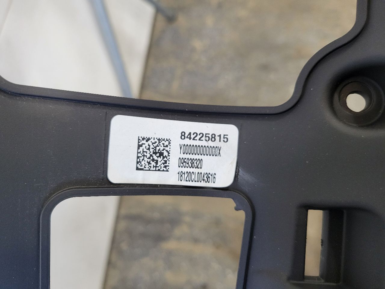 2018 CAMARO CLUSTER DASH BEZEL TRIM W/START BUTT 26555 - image 15