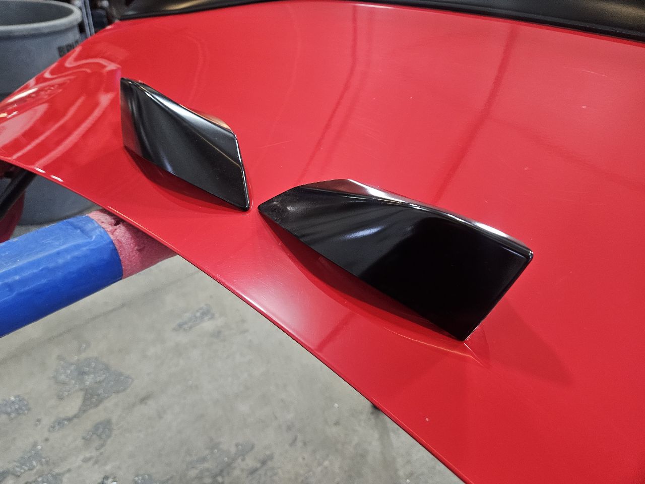 2018 CAMARO SS 1LE DECKLID & SPOILER RED G7C 26981 - image 15