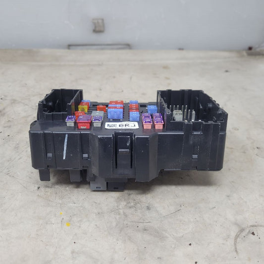 2017 SILVRDO15 LH DASH FUSE BOX JUNCTION 23459422 27161 - image 2