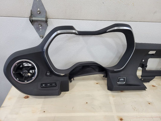 2022 CAMARO DASH BEZEL RADIO SURROUND TRIM 27202 - image 2