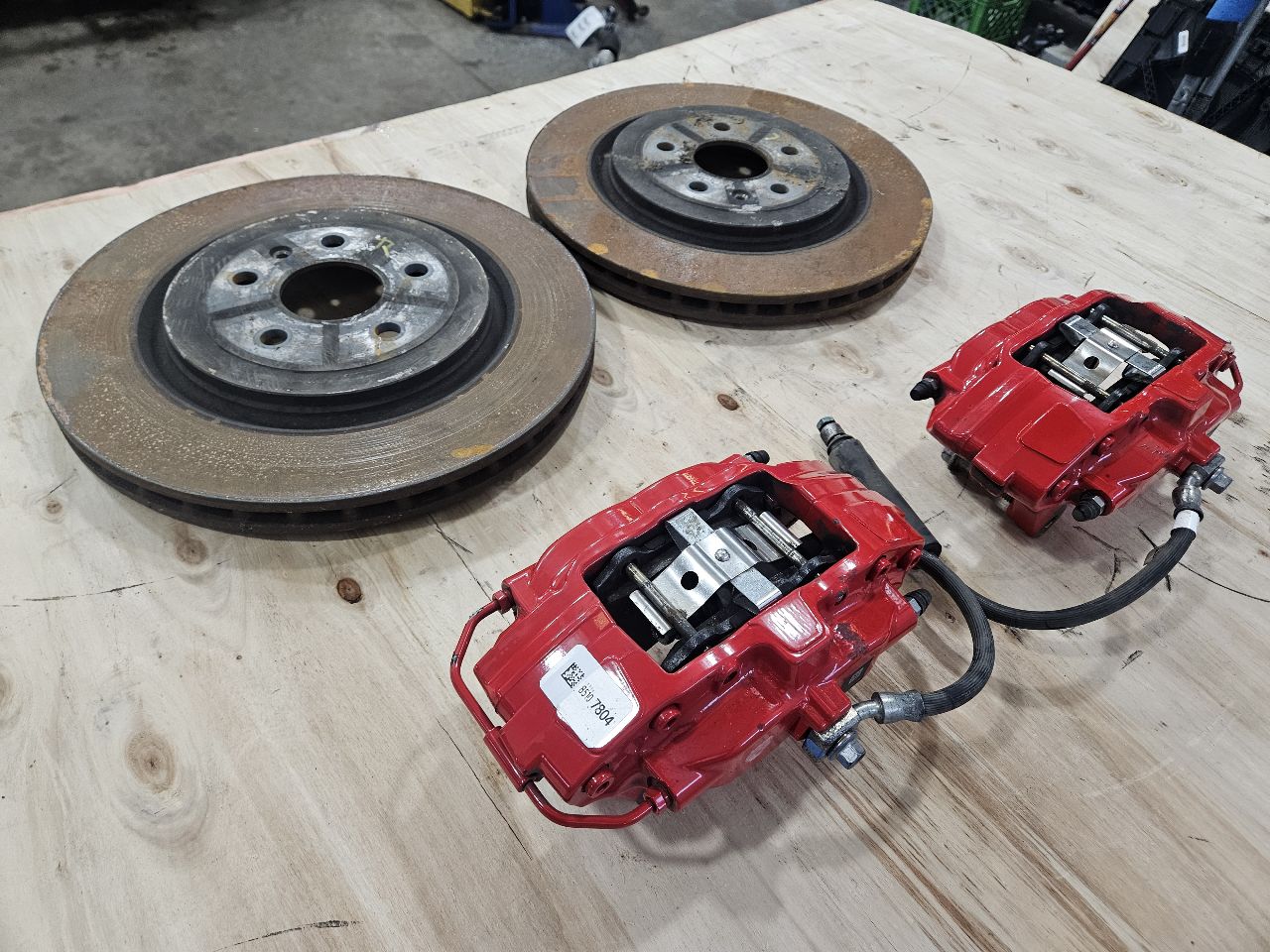 2022 CAMARO REAR 1LE SS BREMBO RED CALIPERS PAIR 27236 - image 4
