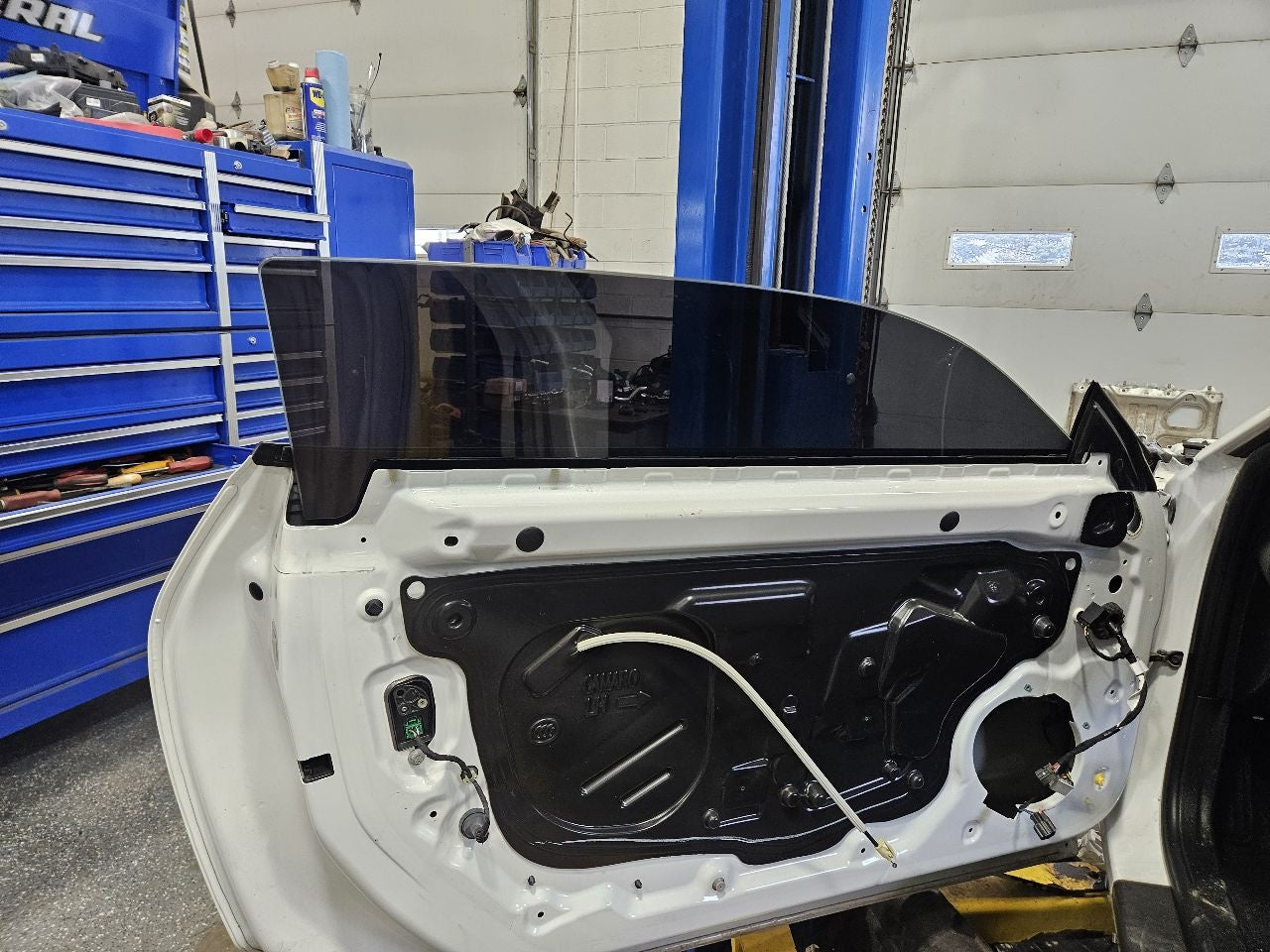 2018 CAMARO LH DOOR 000 SUMMIT OLYMPIC WHITE GAZ 27297 - image 16