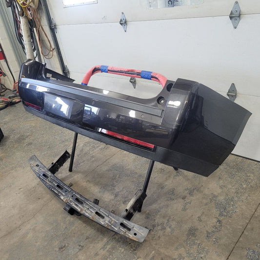 2015 ESCALADE REAR BUMPER W/REBAR IRIDIUM METALLIC 27394 - image 2