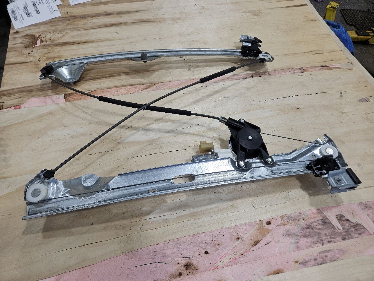 2013 ESCALAESV RH REAR DOOR WINOW REGULATOR MOTOR 27480 - image 11