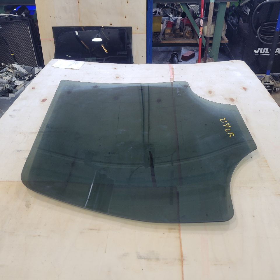 2014 ESCALADE LH DRIVER REAR DOOR GLASS 27510 - image 8