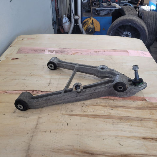 1998 CORVETTE RH PASSENGER LOWER CONTROL ARM 27601 - image 2