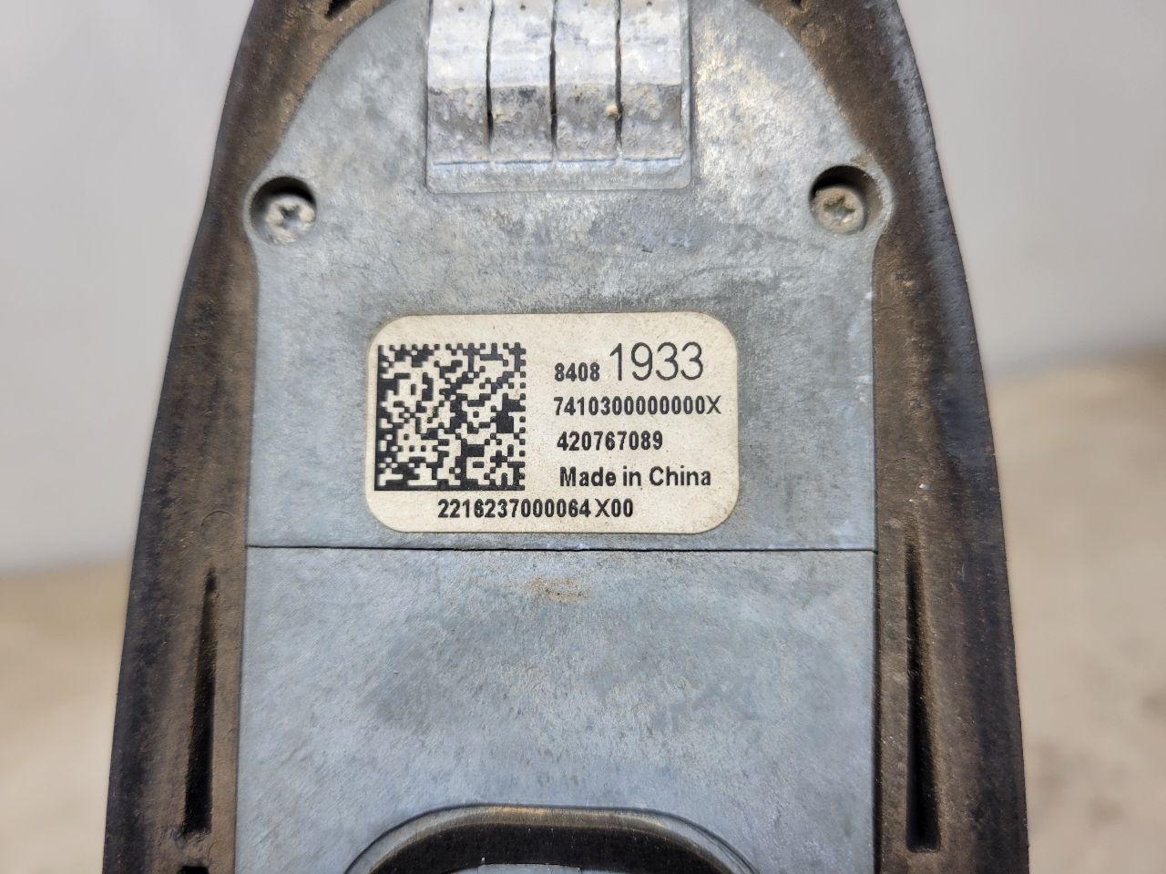 2017 SIERDEN15 SHARK FIN ANTENNA 84081933 GASOLINE 28069 - image 12