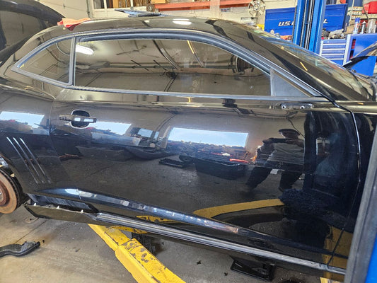 2014 CAMARO RH BLACK 9D1 5P0 MIRROR MOUNT DENTED 28151 - image 2