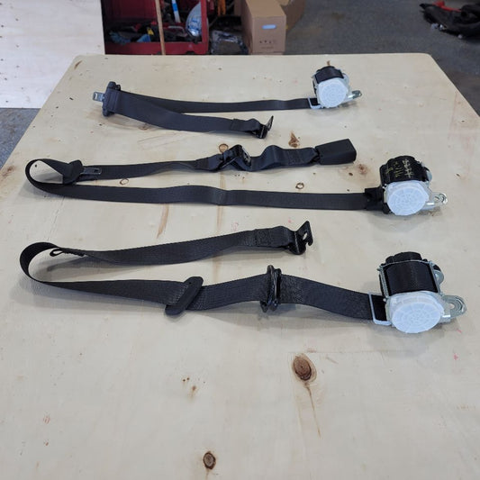 2023 SIERDEN15 REAR SEAT BELT RETRACTORS SET OF 3 29093 - image 2
