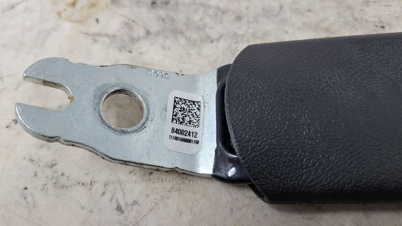 2018 CAMARO REAR SEAT BELT BUCKLE 84002412 29331 - image 10