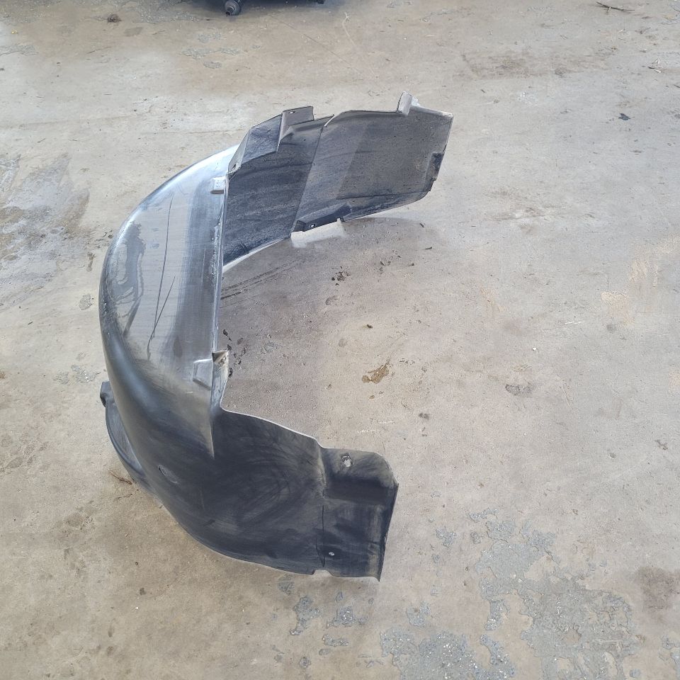 2000 CORVETTE LH REAR INNER FENDER LINER 10253795 29507 - image 7