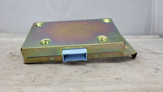 2000 CORVETTE BOSE AMP RADIO AMPLIFIER 10283023 29509 - image 2