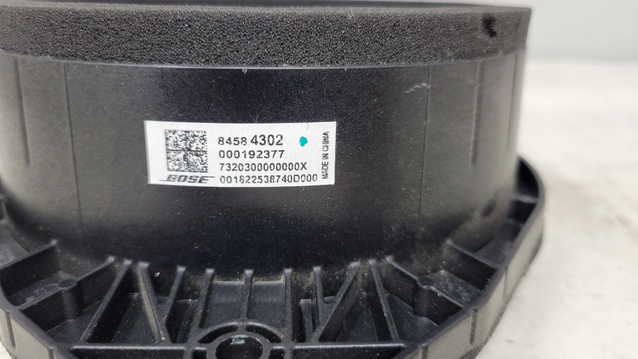 2019 SIERRA150 REAR DOOR BOSE SPEAKER 84584302 29595 - image 9
