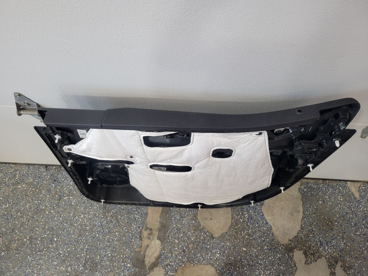 2023 SIERRA150 REAR LH CREWCAB DOOR PANEL TRIM AT4X 30041 - image 13