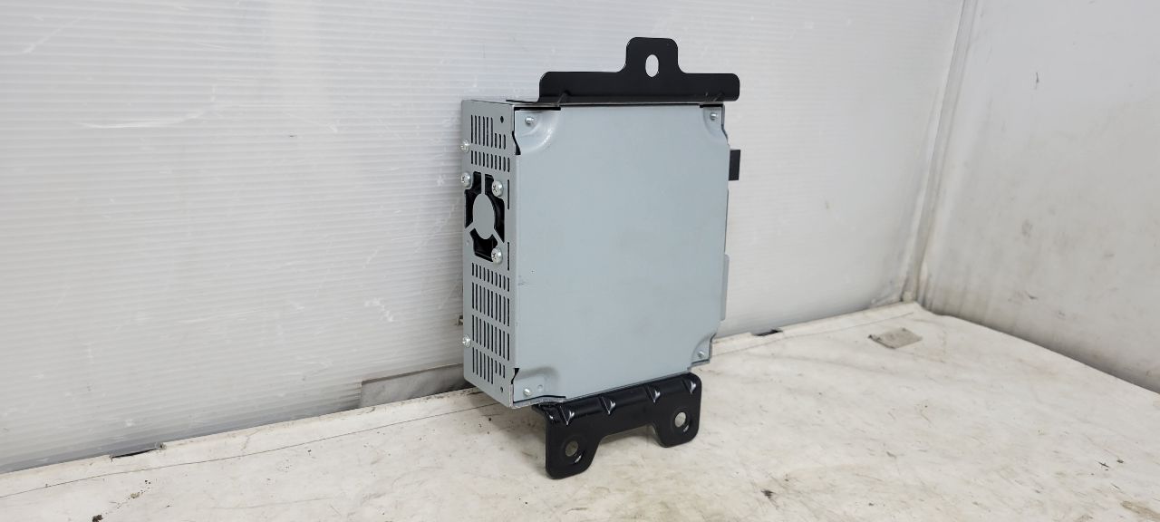2019 SILVRDO15 AC DC POWER CONTROL MODULE 84361189 30354 - image 15
