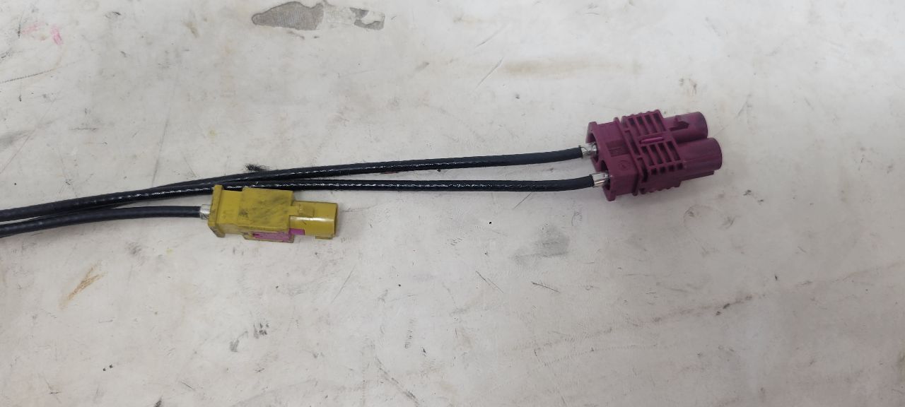 2019 SILVRDO15 SHARK FIN ANTENNA BLUE GA0 84425638 30404 - image 16