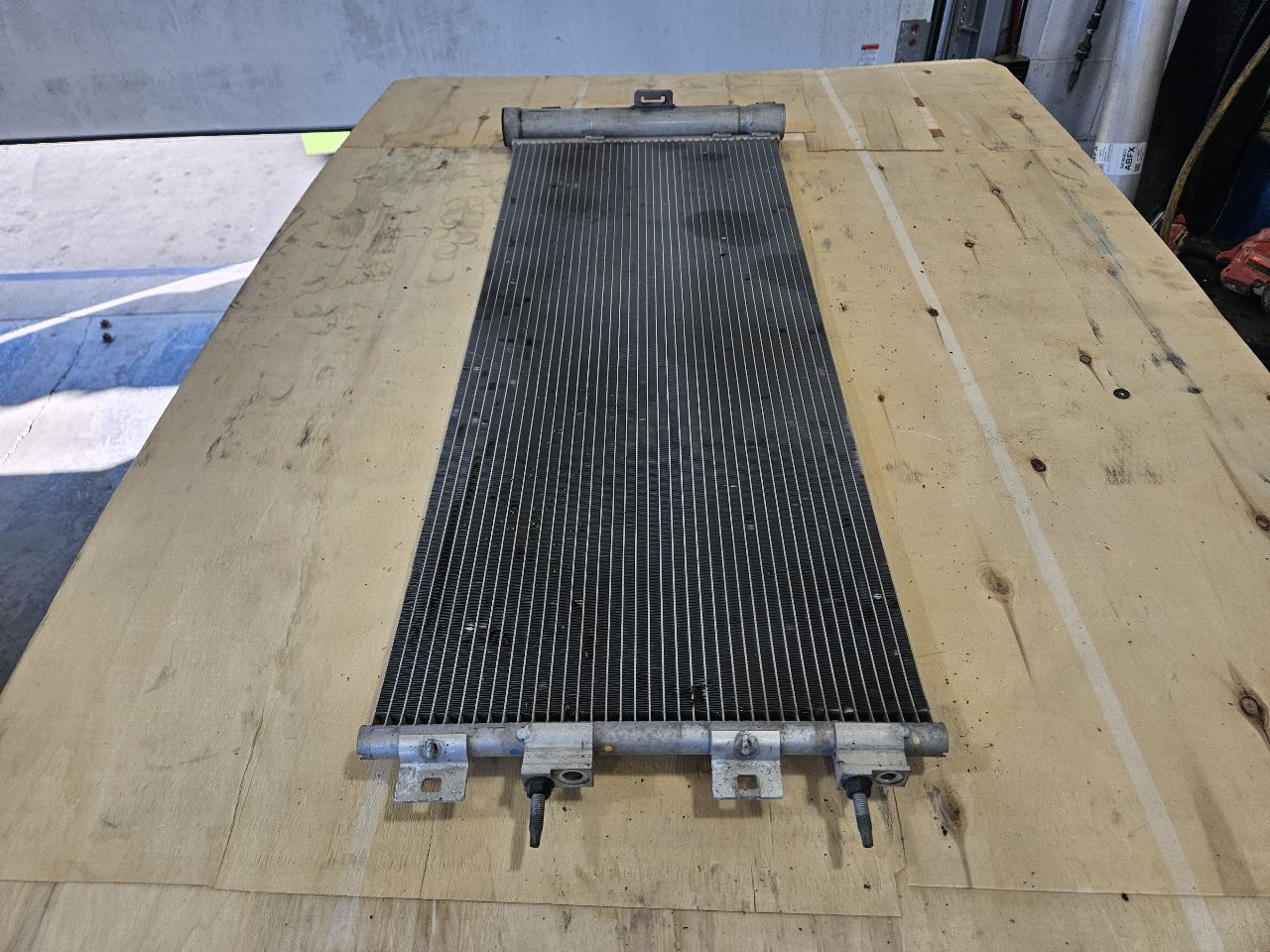 2019 SILVRDO15 OEM AC CONDENSER 84497061 30510 - image 8