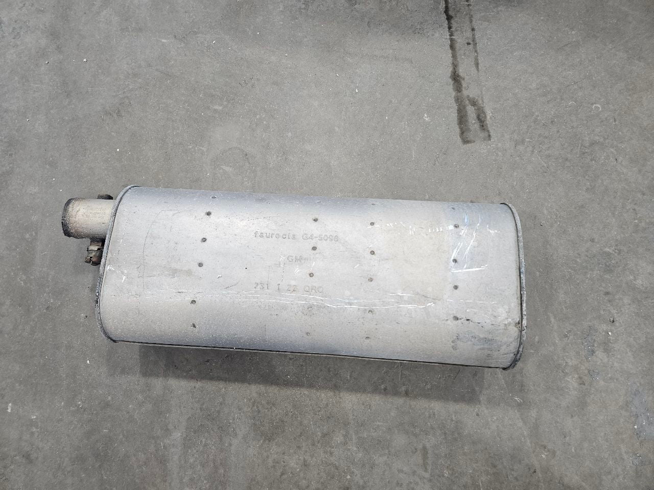 2022 SILVRDO15 OEM 6.2L EXHAUST MUFFLER & VALVE 31182 - image 10