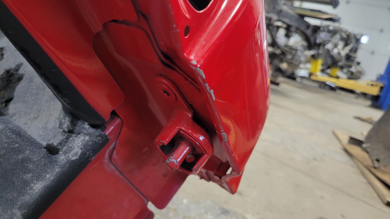 2022 SILVERADO RH ZR2 BEDSIDE RED - WILL FREIGHT 31220 - image 4