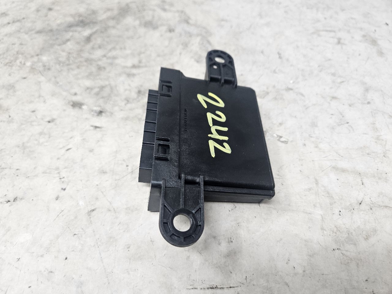 2020 SIERDEN15 PARK ASSIST MODULE 84683118 31374 - image 9