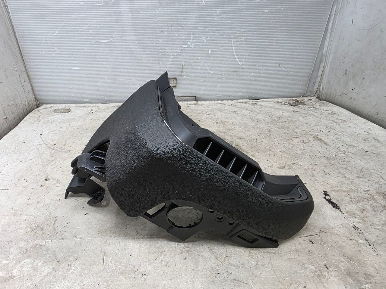 2024 SILVRDO15 LH DRIVER DASH TRIM DEFROST 87826627 31828 - image 7