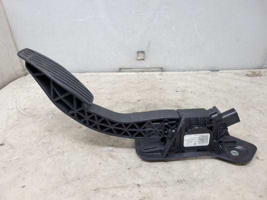 2024 SILVRDO15 GAS PEDAL THROTTLE POSITION 84024307 31896 - image 2