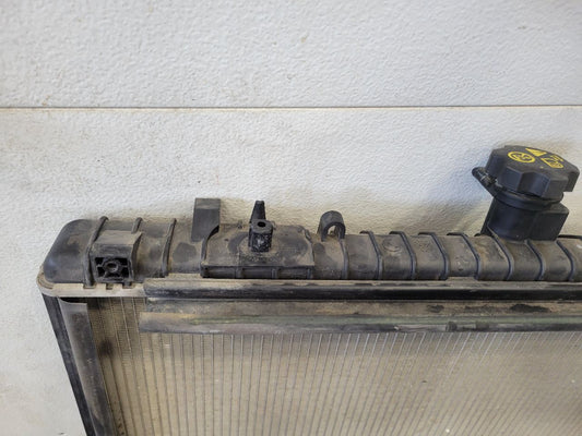 2010 CAMARO 6.2L SS RADIATOR 26K MILES 32042 - image 2