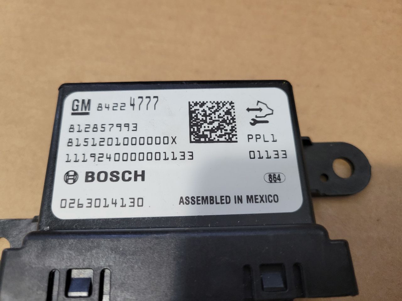 2020 ESCALAESV DRIVER PARK ASSIST MODULE 84224777 32155 - image 7