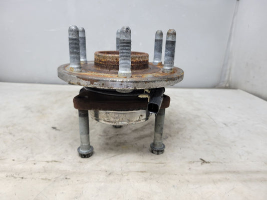 2019 ESCALADE OEM 4WD FRONT WHEEL HUB BEARING 22K 32332 - image 2