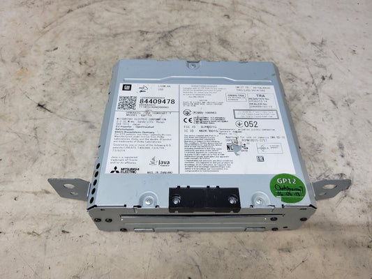 2019 ESCALADE CD AUDIO DISC PLAYER TG5 84409478 32335 - image 2