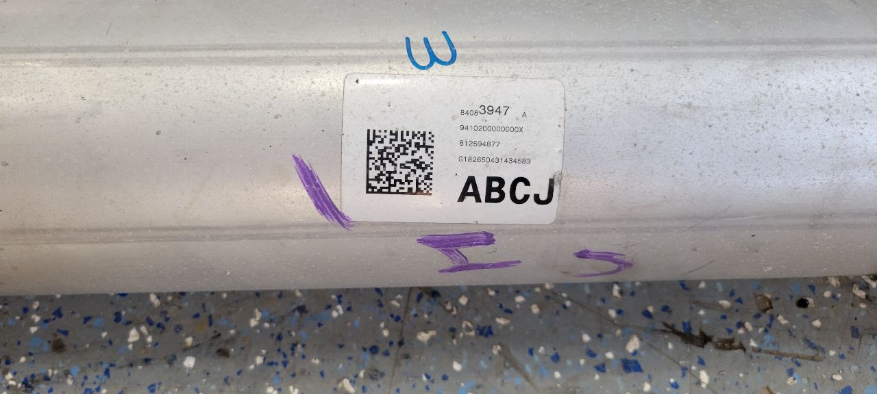2019 ESCALADE 4WD REAR DRIVESHAFT 22K 84083947 32346 - image 13