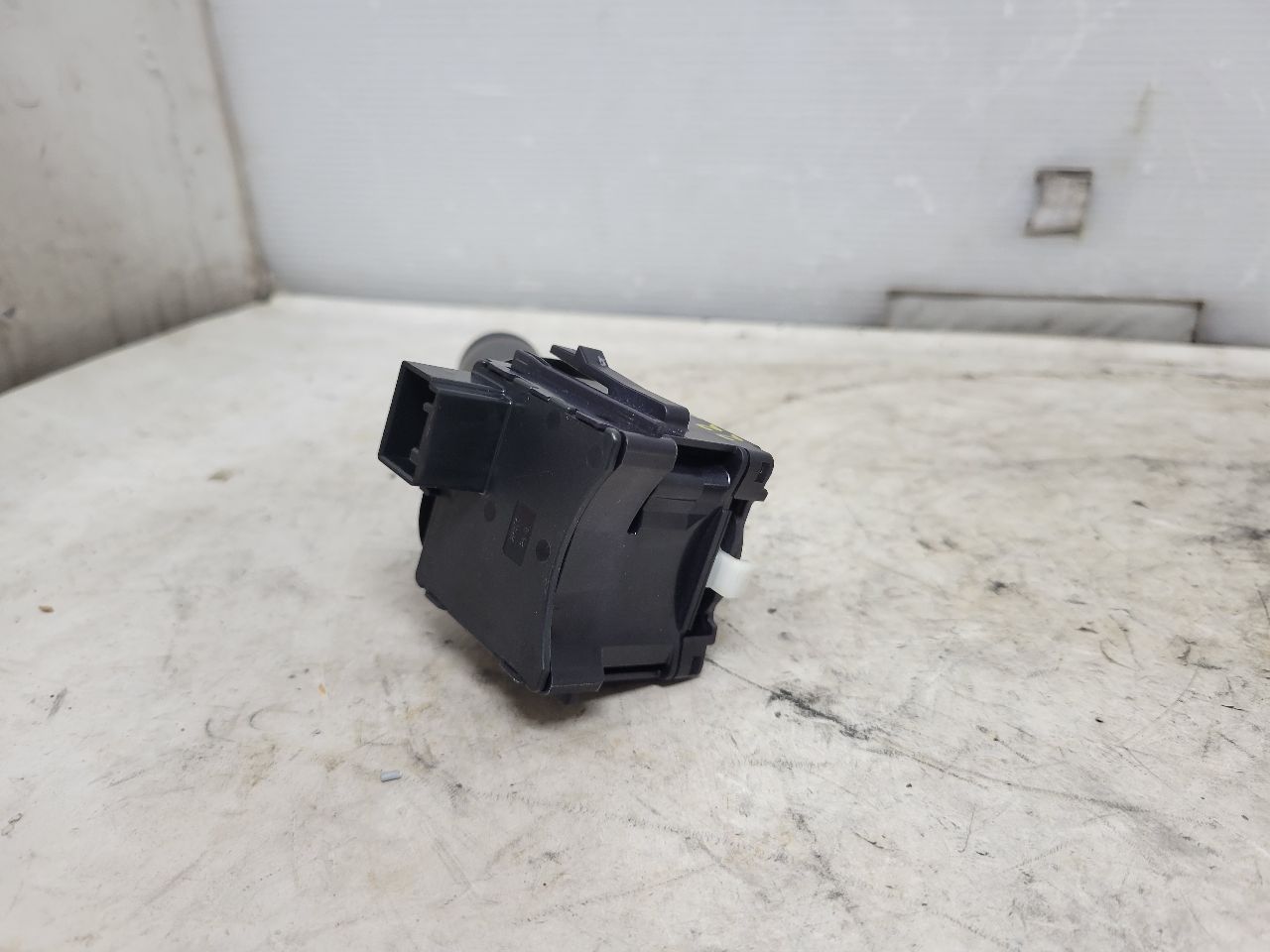 2019 CAMARO TURN SIGNAL & HEADLIGHT STALK SWITCH 32503 - image 9