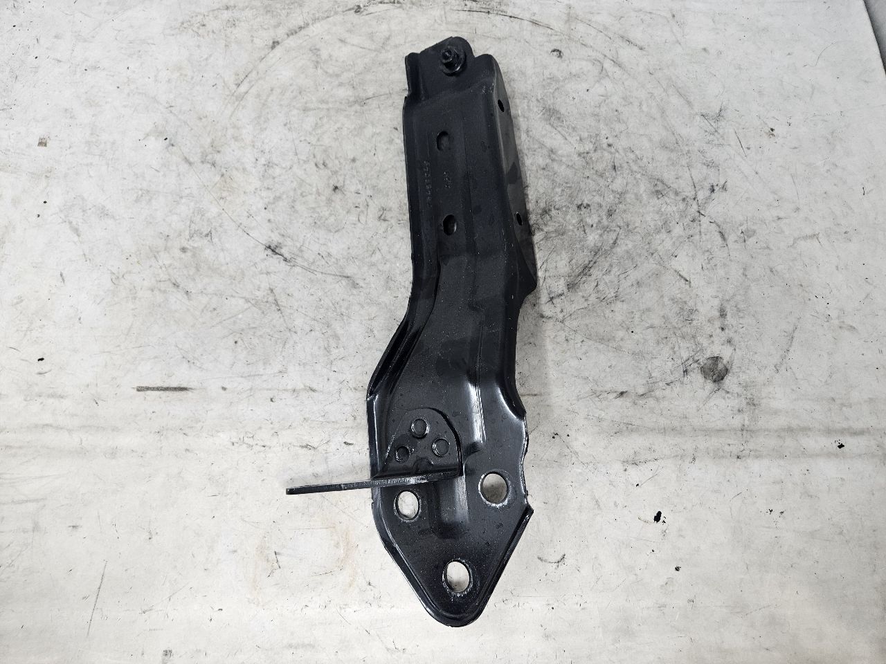 2020 ESCALAESV LH FENDER UPPER FIREWALL BRACKET 32558 - image 10