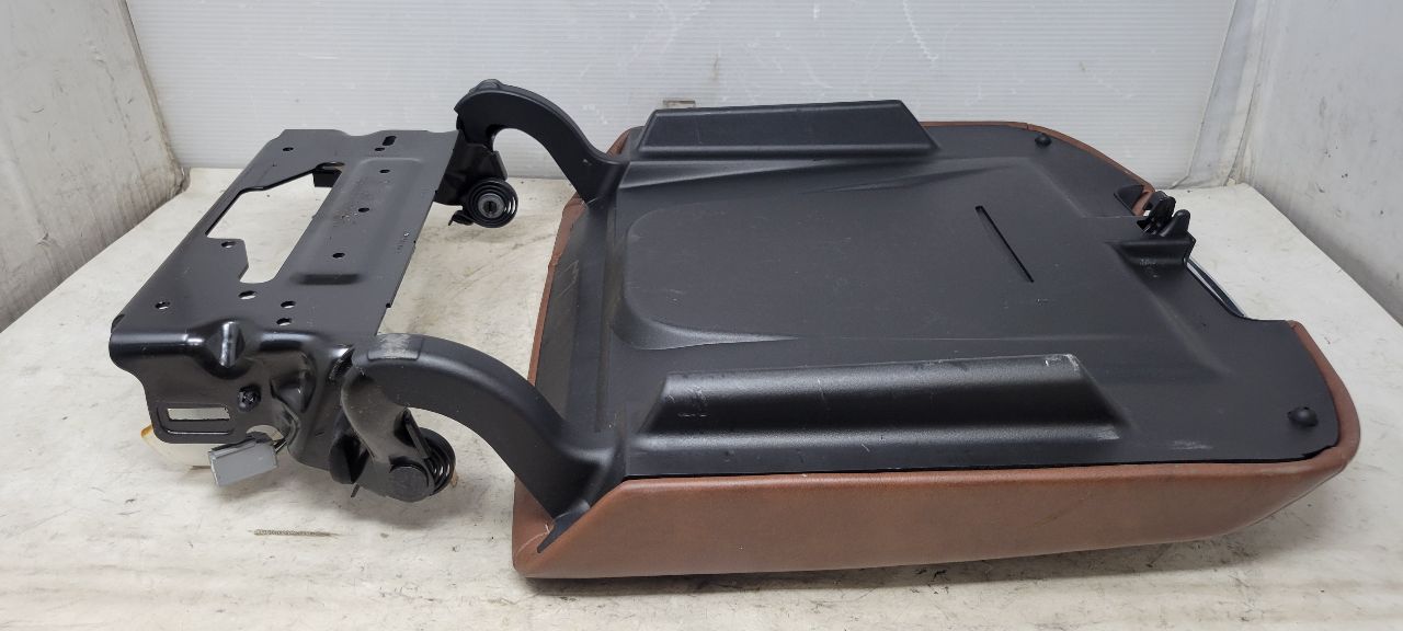 2016 ESCALADE CONSOLE LID BLACK & VECCHIO BROWN 32597 - image 12