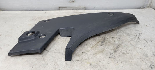 2017 CAMARO RH TAIL LAMP COVER FILLER PANEL TRIM 32717 - image 2